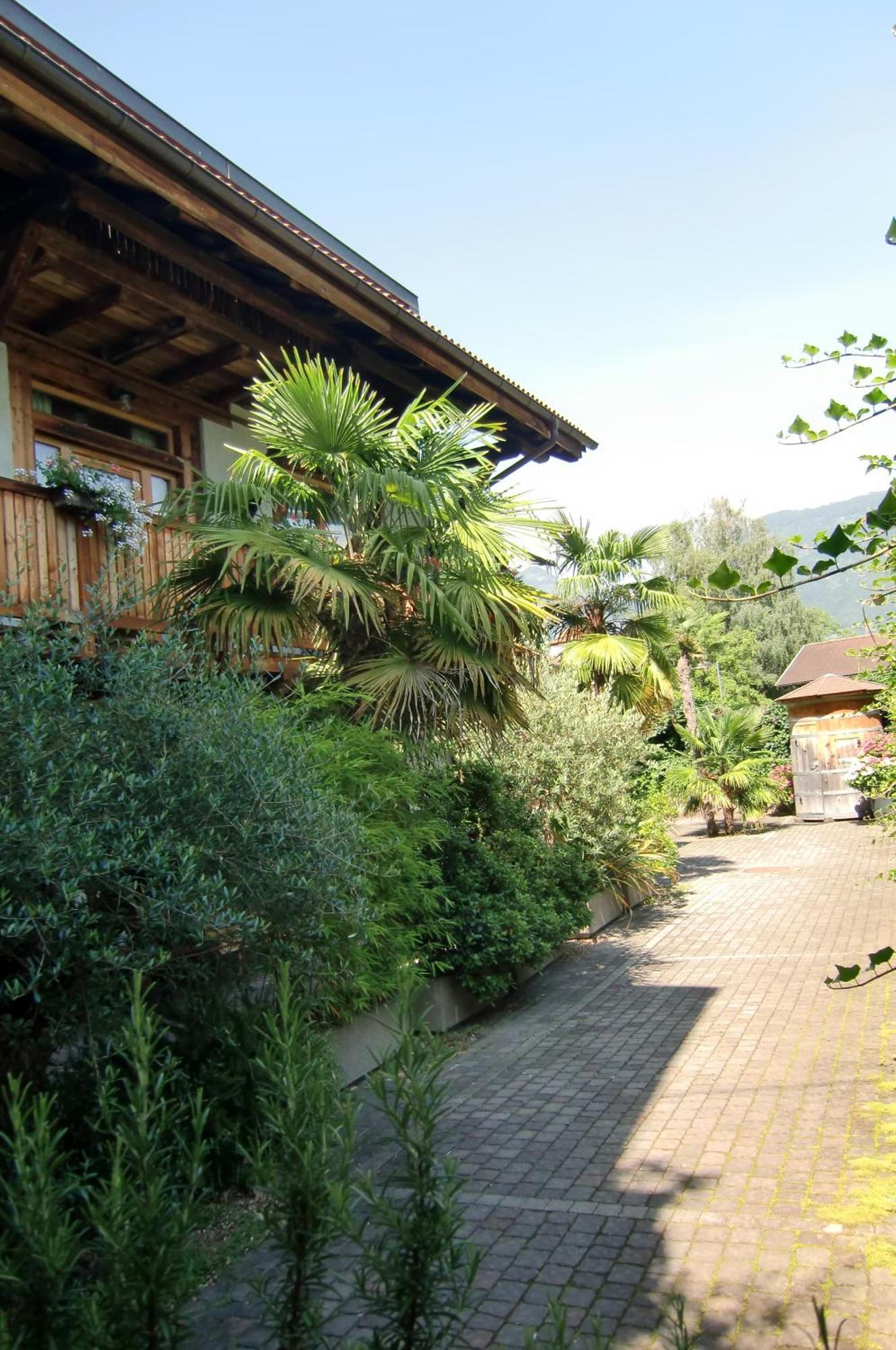 Neuprantl Apartments ลานา ภายนอก รูปภาพ