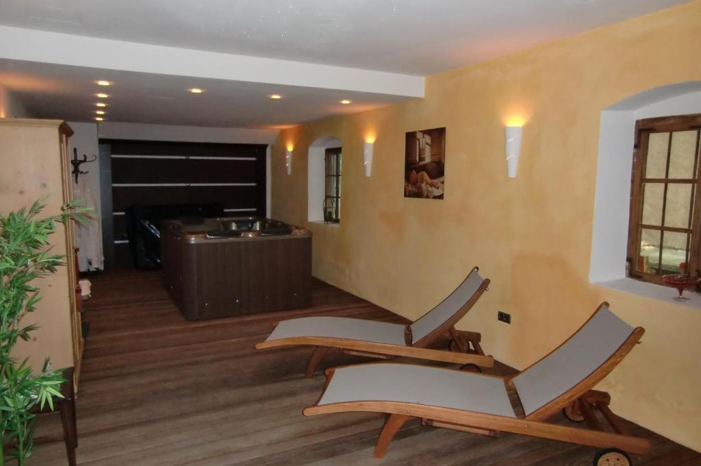 Neuprantl Apartments ลานา ภายนอก รูปภาพ